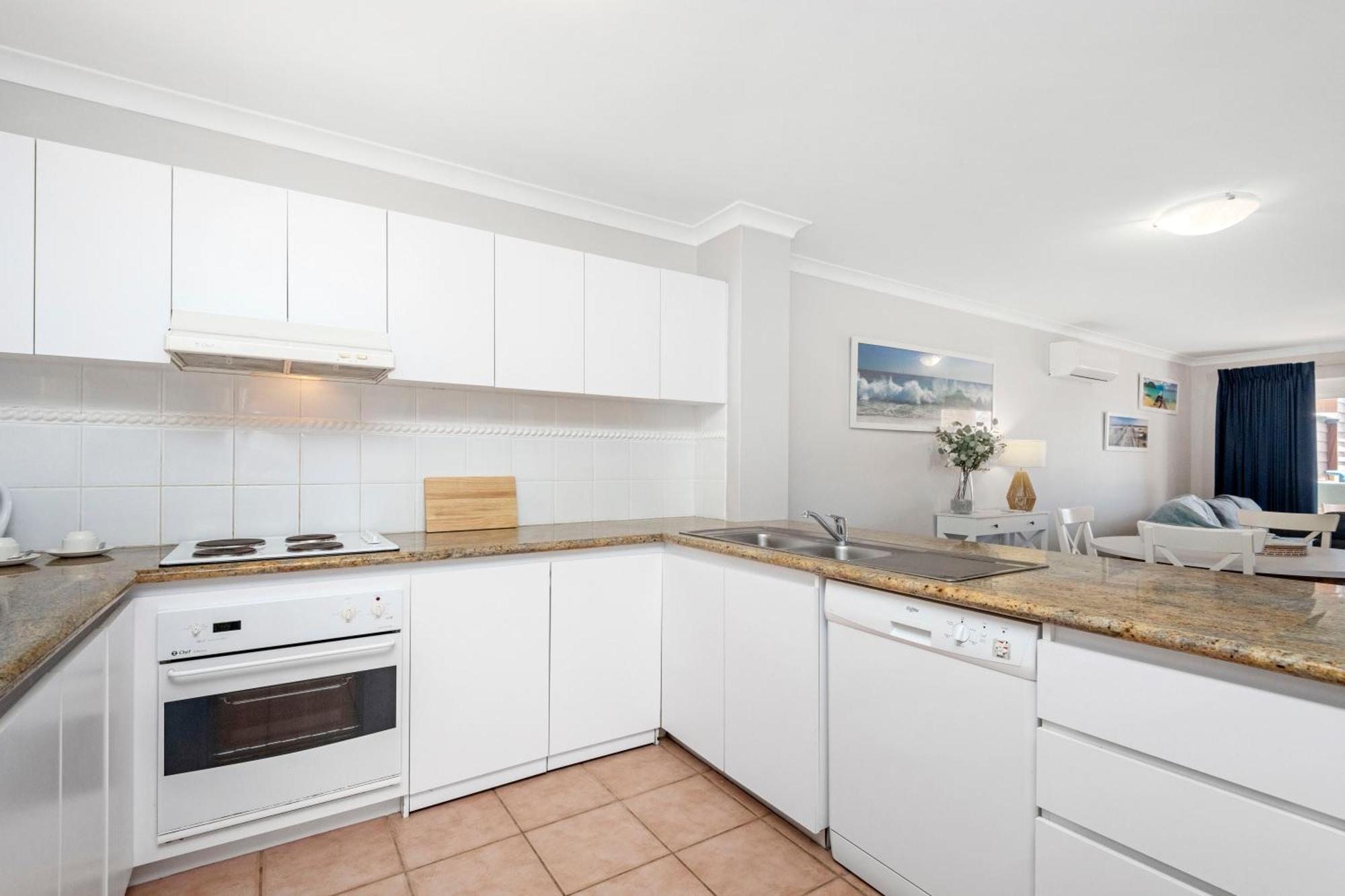 Nautica Residences Hillarys Perth Esterno foto