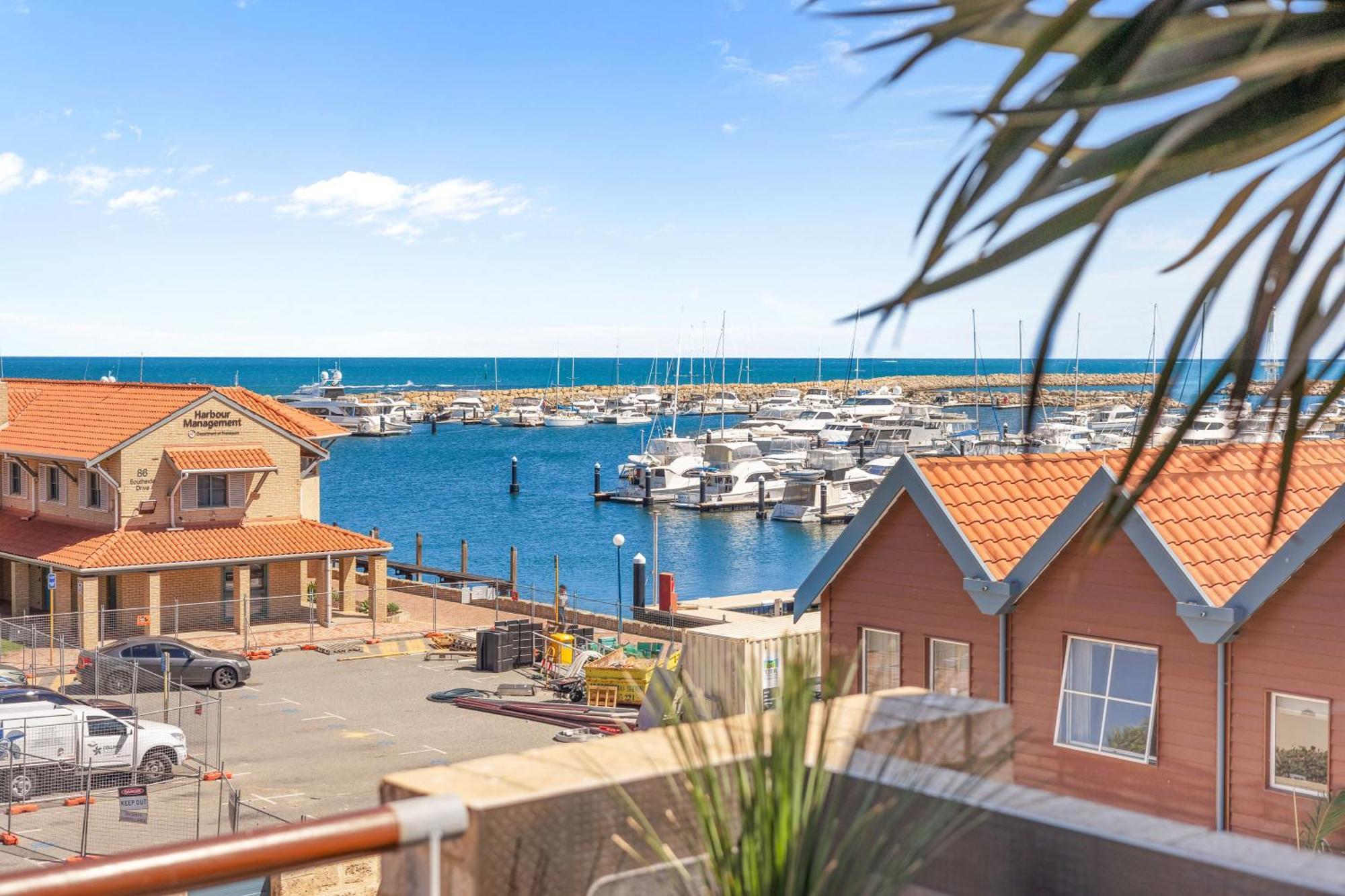 Nautica Residences Hillarys Perth Esterno foto